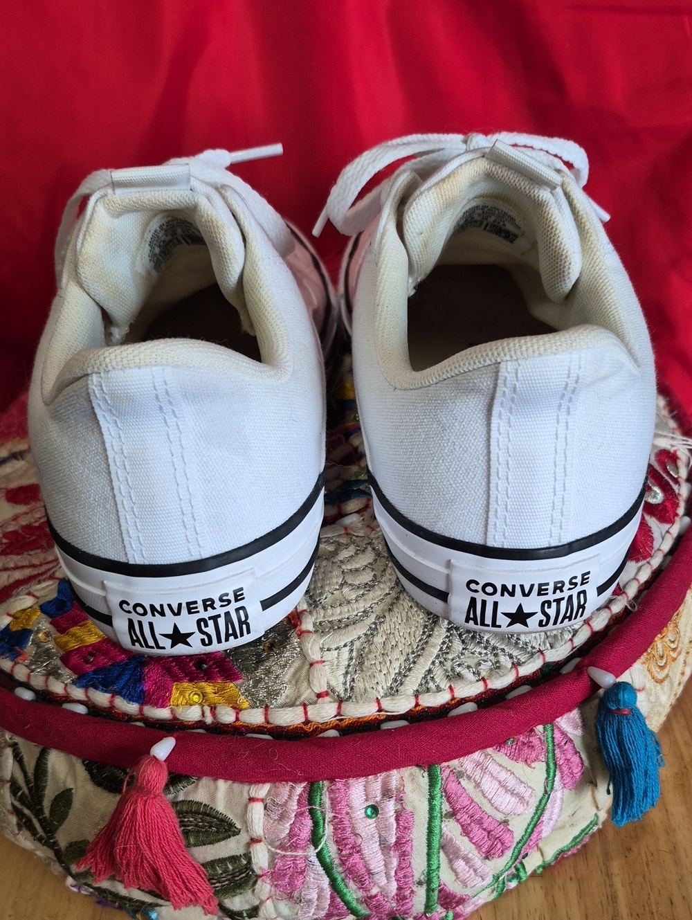 Converse White Low Top Womens Sneakers with Black Trim - Picture 3 of 6